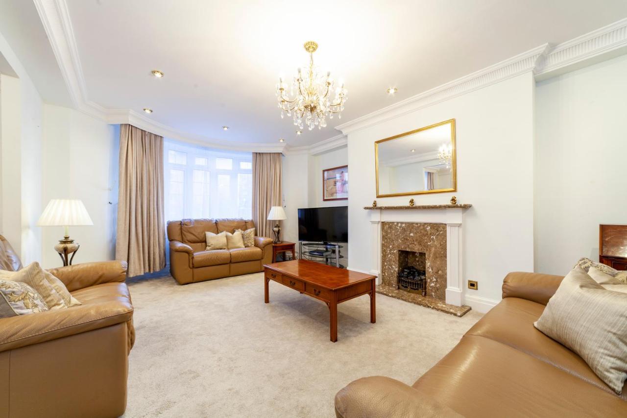 Bright 3bdr Near Swiss * Londres