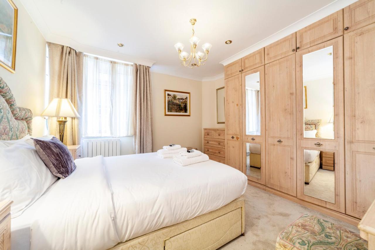 Bright 3bdr Near Swiss Appartement Londres
